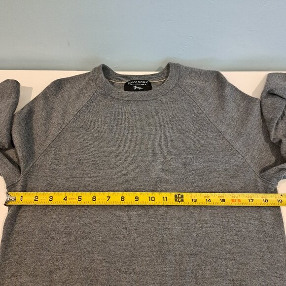Banana Republic Men's Medium Merino Wool Crewneck Long Sleeve Sweater - Picture 8 of 12